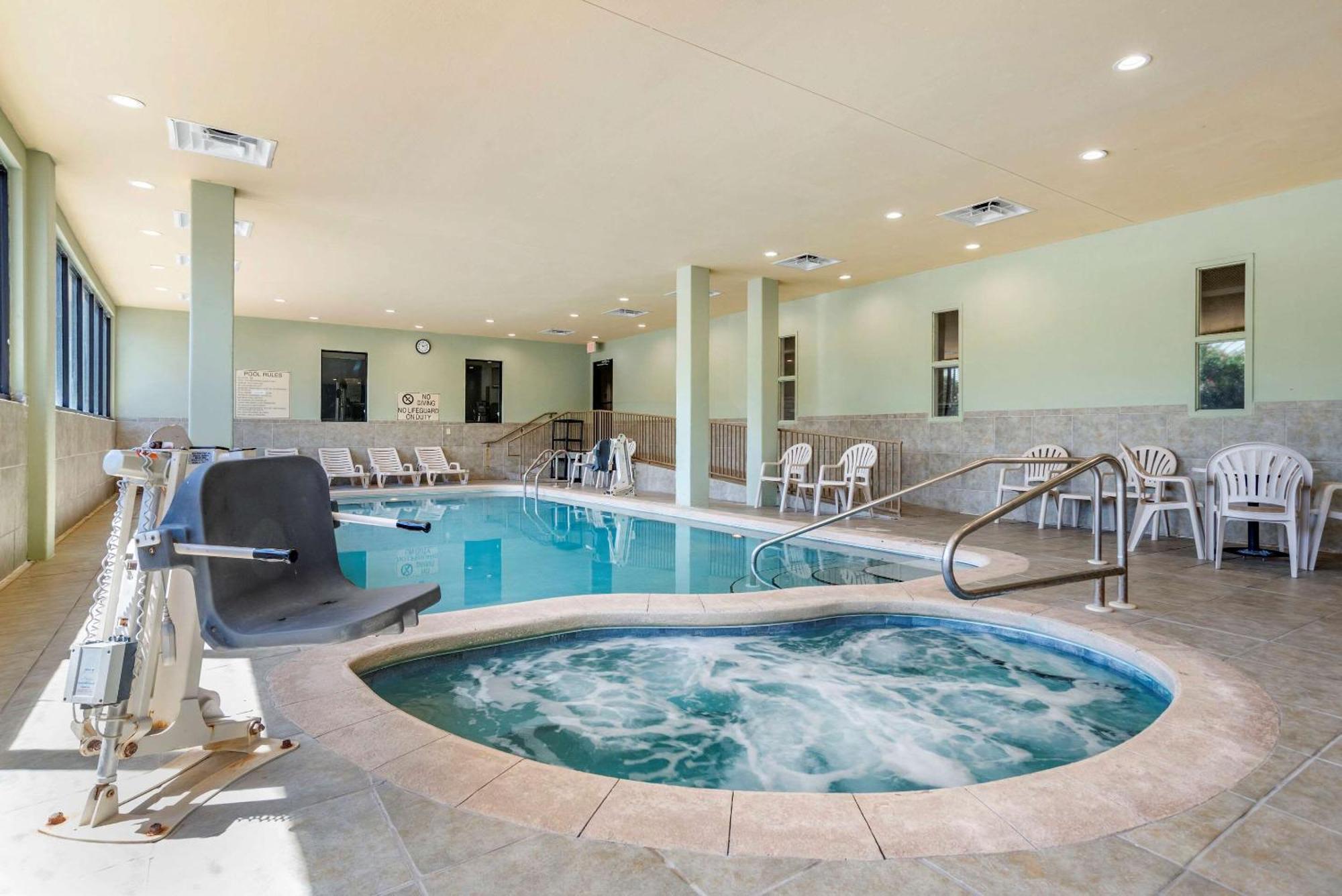 Comfort Inn & Suites Fort Walton Beach Eksteriør bilde
